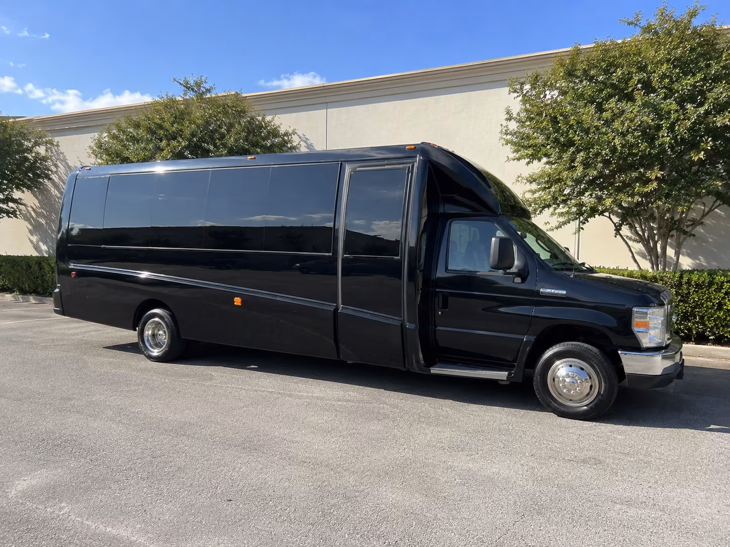 why book winery and brewery tours through elkgroveshuttlebusrentals com